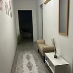 Melshome Mit 2 Schlafzimmer דירה